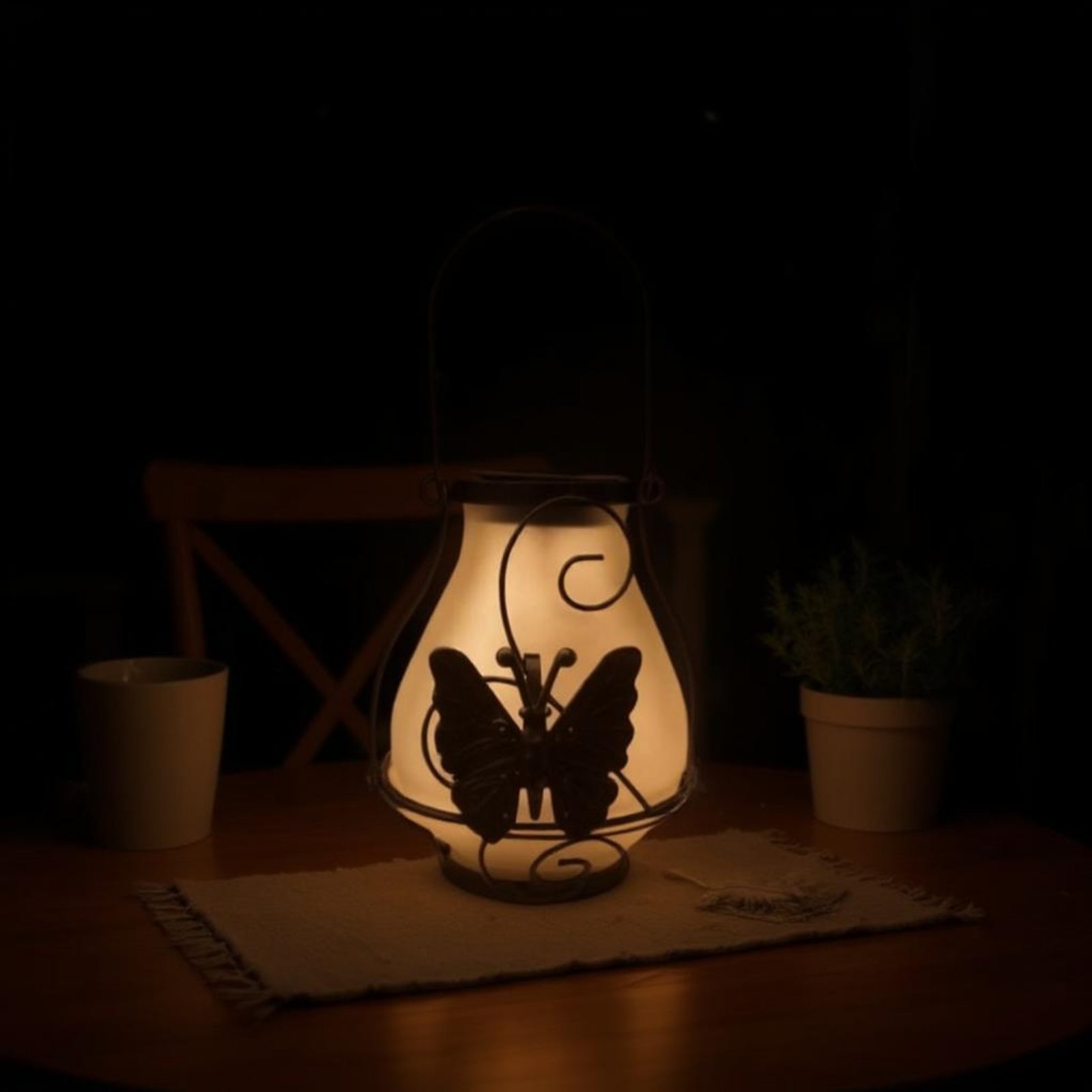Solarna latarenka w kształcie  – Solar Garden Light recenzja i cena